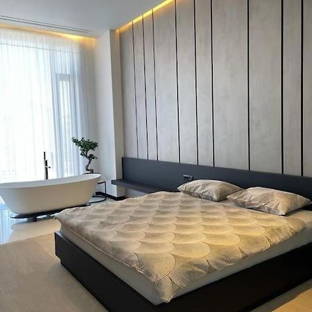 Appartement Luxury Penthouse Prishtina à Pristina Extérieur photo