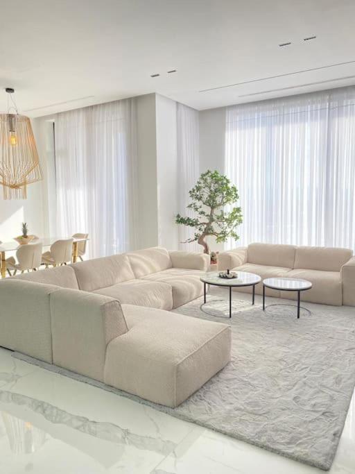 Appartement Luxury Penthouse Prishtina à Pristina Extérieur photo