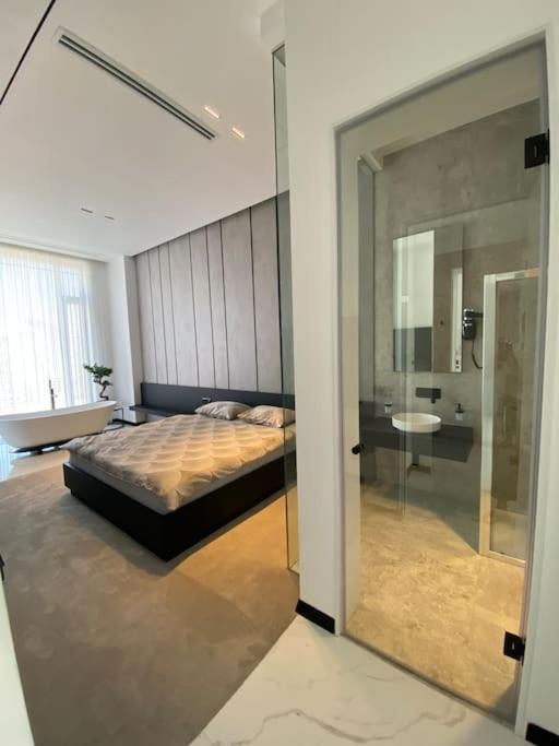 Appartement Luxury Penthouse Prishtina à Pristina Extérieur photo