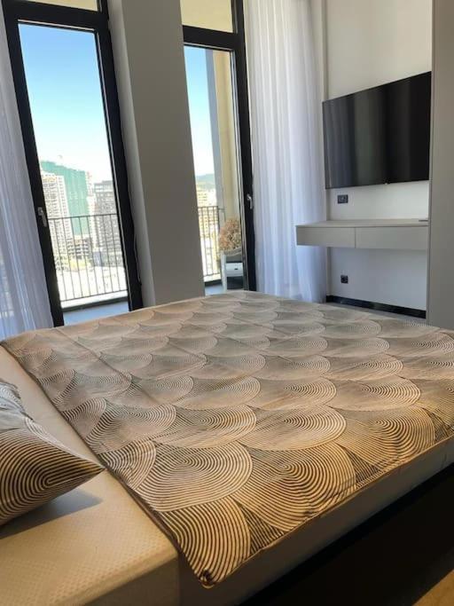 Appartement Luxury Penthouse Prishtina à Pristina Extérieur photo